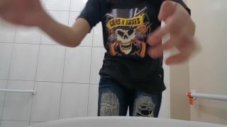 misssweetteen - Anal Fingering Public Toilet-8