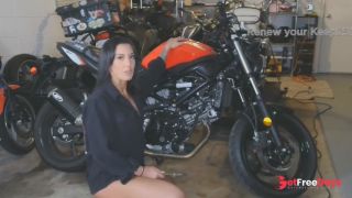 [GetFreeDays.com] Motorcycle Mechanic asks for another form of payment  Homewrecking Roleplay Siclianprincess Porn Film December 2022-1