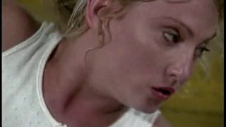 Nineteen Video Magazine #4, Scene 2-0