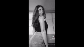 Redfoxofficial () 18-09-2021-1