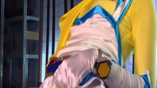 [WarAnLov.com] SPSB-64 Blitz man: Yellow Blitz-025-5