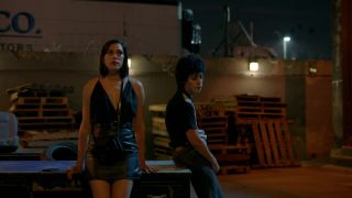 Melissa Barrera, Mishel Prada, Roberta Colindrezs - Vida s02e08 (2019) HD 1080p - (Celebrity porn)-0