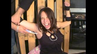 online porn video 35 xxx hardcore milf porn FrenchTickling – Remastered Vintage Series Ysilis’s Punishments In The Stocks, m/f on muscle-5