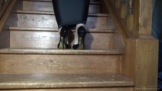 free adult video 35 Hobbled in Extreme Heels, fishnet fetish on fetish porn -0