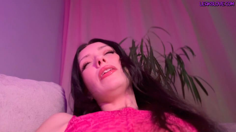 POV Adria Nite Adria Nite – Wake Up Giantess Girlfriend