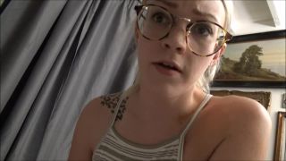 Sunny Hart (Aunt & Nephew's Secret Sleep Over / 16.04.18)-4