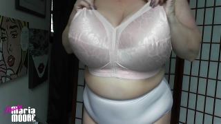 Maria Moore – My Massive Peach Bra - Maria moore-3