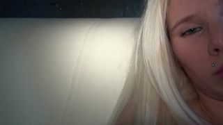Porn online Tina's Eerste Sexfilm-6