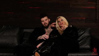 New Slaveboy Gets Smothered and Pounded: Brittany Andrews...-9