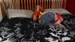 adult video 43 Bondage Junkies – Amelia vs. The Circus Colors - newbie - feet porn anal sex toys bdsm-3