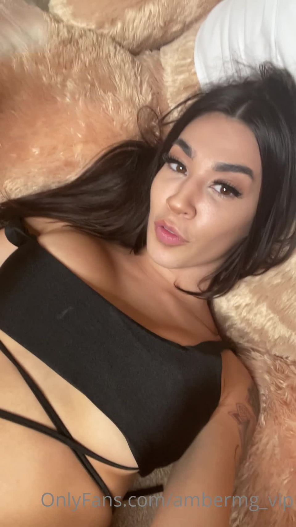 COLLEGE GIRL - ambermg vip () Ambermgvip - rsvp for my threeway live show check your dms 30-11-2021