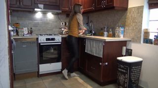 online video 3 lesbian tongue fetish femdom porn | Custom Videos Studio - Tatjana Sprained At Home | femdom-5