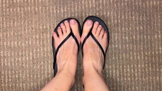 free adult video 45 SneezeGoddess – Cum on the Tops of my Feet on pov big boobs fetish-9