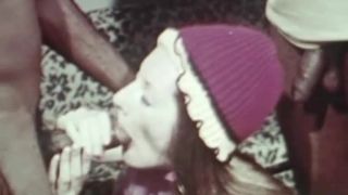 Pretty Girls 031: Ice Cream Sandwich (1970’s)(Vintage)-7