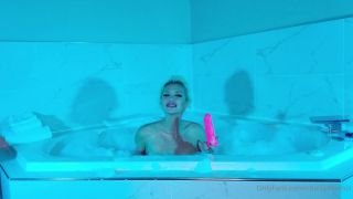 Charliphoenix-I have some free time to do custom videos - Solo-3