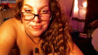 free video 35 bbw riding toys | Lush Botanist – Im Back For Farts | strip tease-9