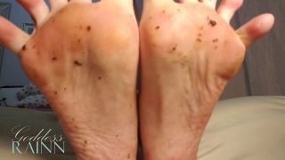 online xxx clip 41 stocking fetish porn Goddess Rainn – Dirty Feet & Spit Worship, feet joi on feet porn-5