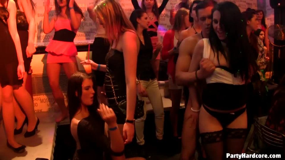 free adult video 2 Party Hardcore Gone Crazy Vol. 10 Part 4 – Cam 3 - general - hardcore porn amateurs party hardcore gone crazy