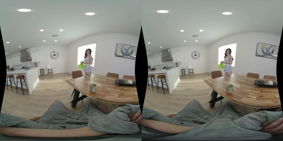 How Its Maid - Smartphone VR