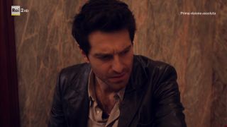 Catrinel Marlon - L&#039;ispettore Coliandro s06e02 (2017) HD 1080p!!!-5