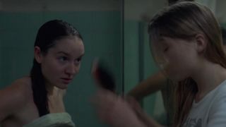 Anais Demoustier, Agathe Schlenker, Anna Sigalevitch, Lea Seydoux - Belle epine (2010) HD 720p!!!-5