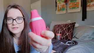 M@nyV1ds - CaityFoxx - Sex Toy Review - Clit Sucker With Tongue-3