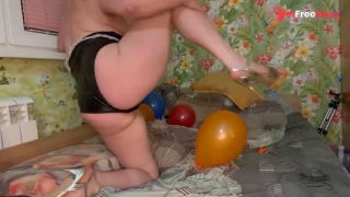 Balloons ride and pop and squirt on it-5