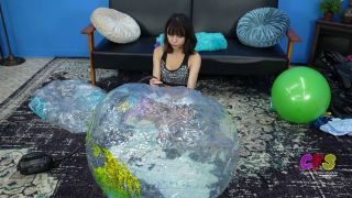 Custom Fetish - Candy C Inflates 3 Beach Balls w Machine - Fetish-0