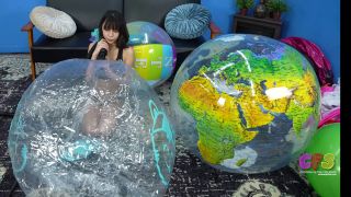 Custom Fetish - Candy C Inflates 3 Beach Balls w Machine - Fetish-8