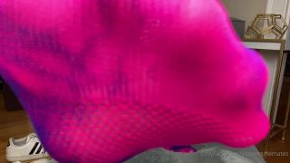xxx video 49 gym foot fetish sizetensolemates 13 01 2021 2008219638 the scent of my tie dye peds will make you bust all over my stinky soles, feet on feet porn-6