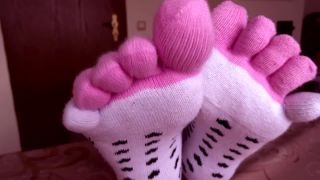 xxx clip 21 Amateur Girls Feet From Poland – OILY FEET ON YOUR FACE 720p - wrinkled soles - amateur porn kinder sex amateur porn video tube-0