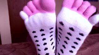 xxx clip 21 Amateur Girls Feet From Poland – OILY FEET ON YOUR FACE 720p - wrinkled soles - amateur porn kinder sex amateur porn video tube-1