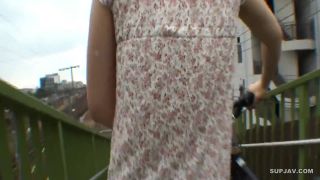 FC2PPV 3083416 【個撮・屋外交尾】〈地方の看護師で変態性奴妻〉白昼に病院の屋上で激ヤバ露出SEXしちゃいましたぁ～ナース服がリアル過ぎて興奮たまらず大量発射！スリル感と羞恥心で痙攣アクメしまくるドスケベ四十路妻！！ - JAV-8