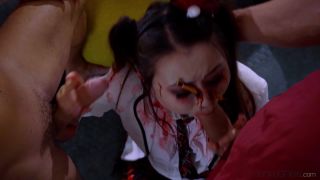 Yiming Curiosity   Zombie teen Halloween double team 1080p FullHD-3