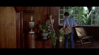 Sylvia Kristel in Emmanuelle 3 aka Goodbye Emmanuelle 1977 BDRip-8