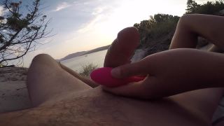 Want to Fuck at the Beach Strangers Watch them by the Water.-0