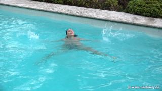 Yonia Luna Amor Pool - Solo-7