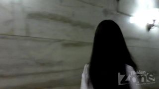 Online tube Voyeur upskirt – Brunette in a narrow white dress-9