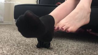 the-goddess-clue  This quick tantalizing clip of me removing my lea - feet - feet porn -7