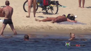 Astounding young nudists rub each other's  bods-4