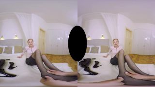 online porn clip 29 Businesswoman’s Feet – Kinky Cougar Virtual Reality Porn on cumshot gay feet fetish-6