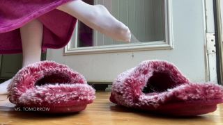 online adult clip 8 DommeTomorrow – morning socks – smelly slippers - fetish - masturbation porn bratty bunny femdom-9