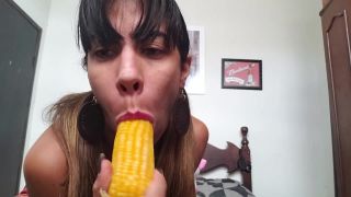 porn video 11  Ugly brunette penetration corn in her gaping hole, dildo on brunette girls porn-5