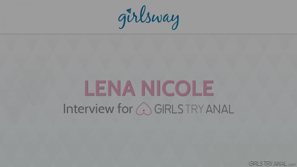 INTERVIEWS-Lena Nicole