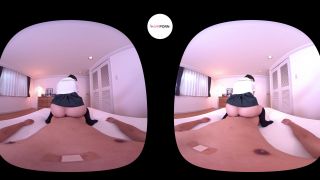 Japanese School Girl Comes to Wake You Up - Oculus rift-7