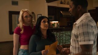 6279 Sarah Arabic, Lily Labeau - A Costly Divorce-1