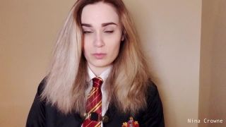 Nina Crowne - Hermione Gets Used-0