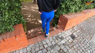 PAWG Fucks In Public And Jerk Him Off HUGE CUMSHOT 1080p-1