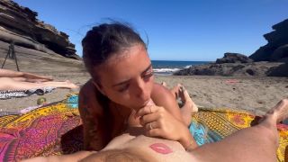 Porn Hub - I Get Fucked On The Beach With a Voyeur From Hotmy.Top - Blowjob-1