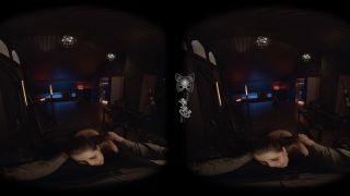 Submissive Kitty wants to play with you - Gear VR-5